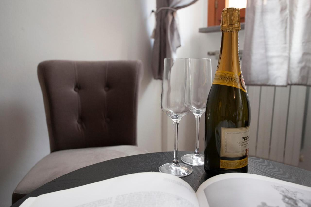 Magenta Luxury Purificazione Apartment Rome Luaran gambar